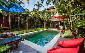 Bening Hut And Spa