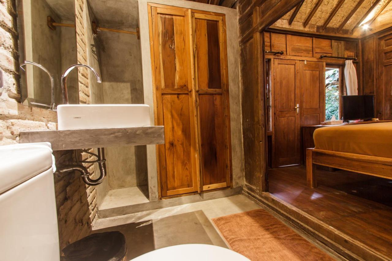 Bening Hut And Spa Seminyak  Bagian luar foto