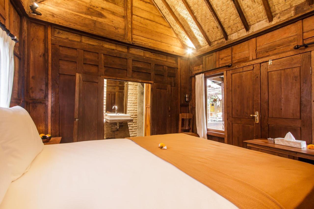 Bening Hut And Spa Seminyak  Bagian luar foto