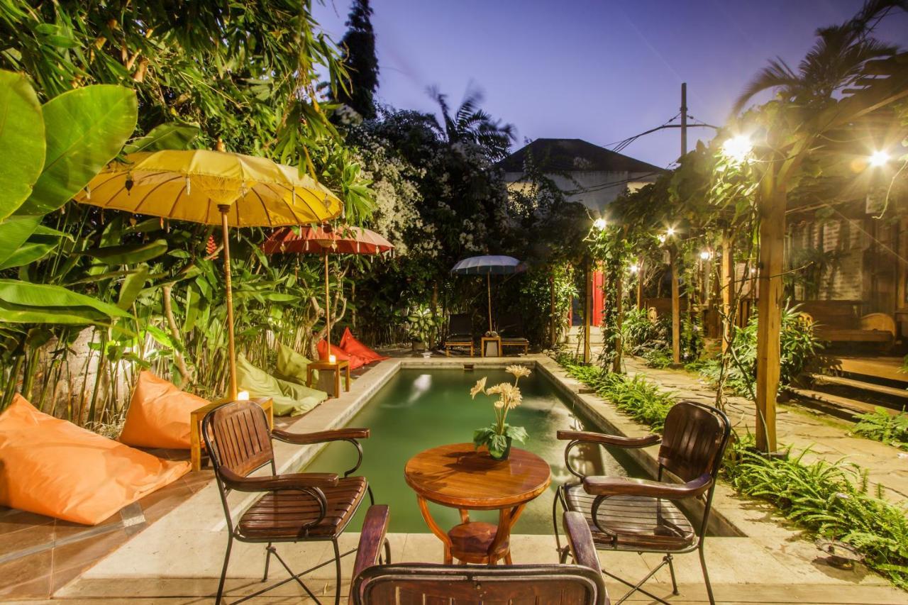 Bening Hut And Spa Seminyak  Bagian luar foto